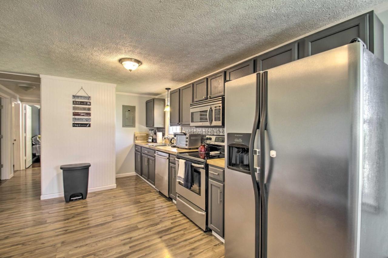Dog-Friendly Fayetteville Home With Hot Tub! מראה חיצוני תמונה